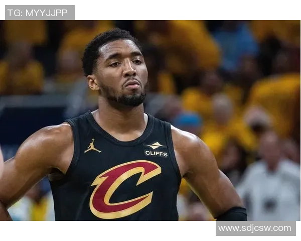 骑士与步行者季后赛第二场激战回顾詹姆斯领衔球队奋力争胜